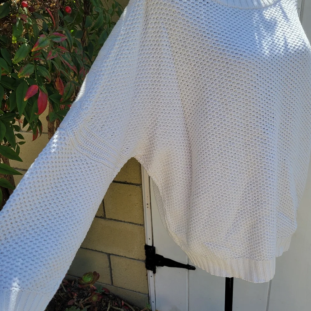 Ted Baker White Drop Shoulder Knit Sweater Size‎ 5